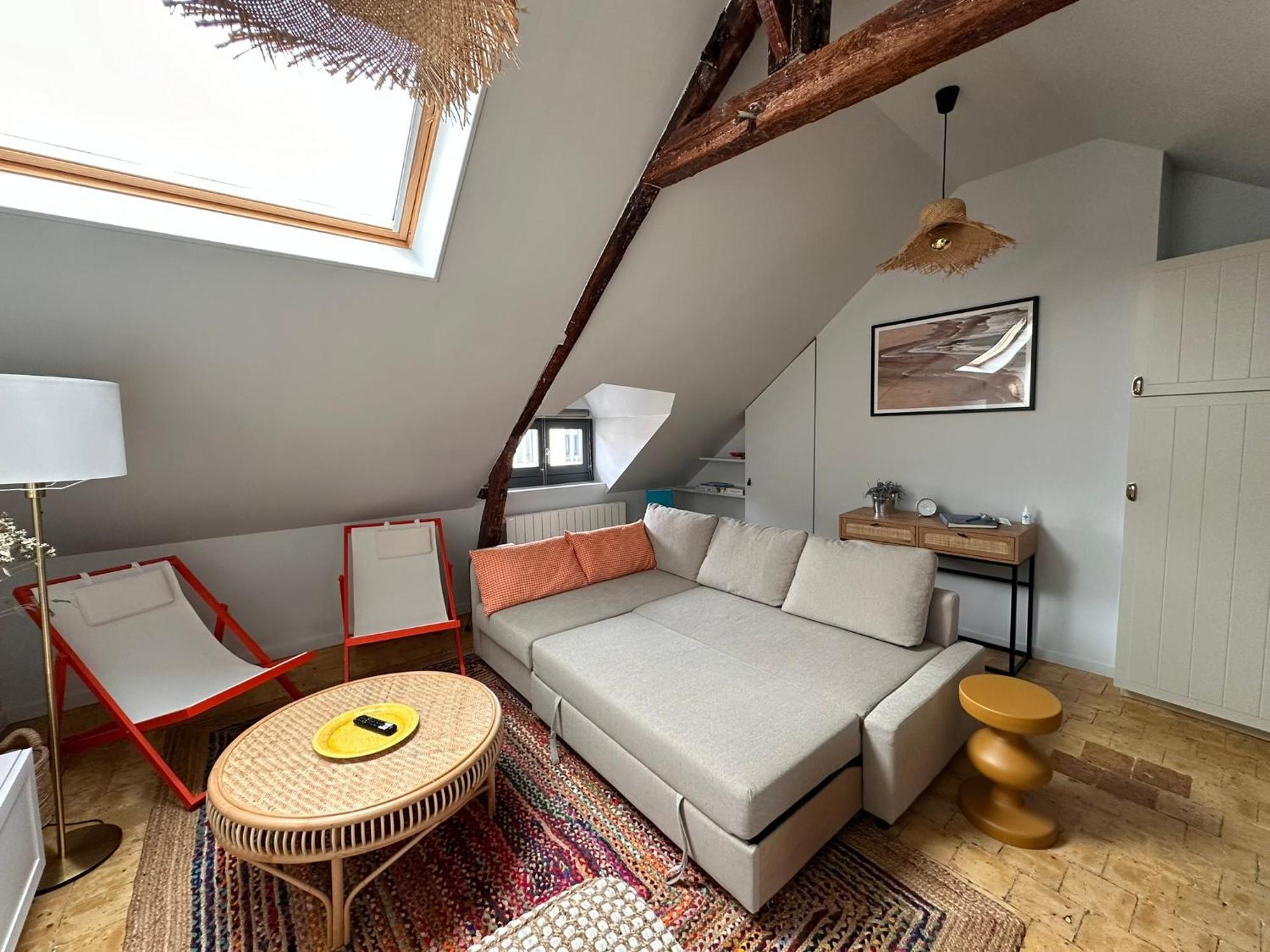 Cosy In Center